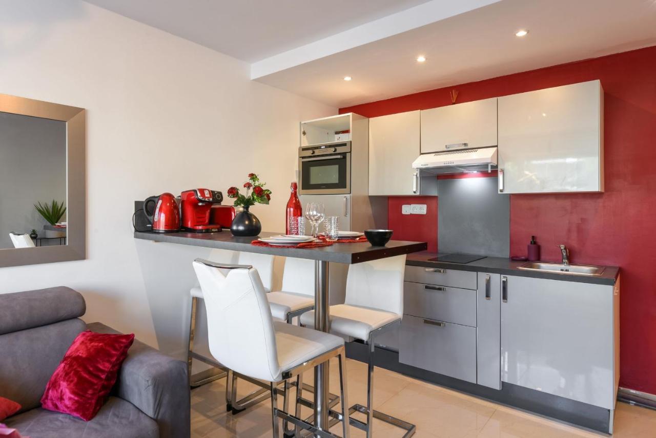 Au Nom De La Rose - Casa Vostra - Caution 800 Eur & Id Requises - Annemasse Appartement Buitenkant foto